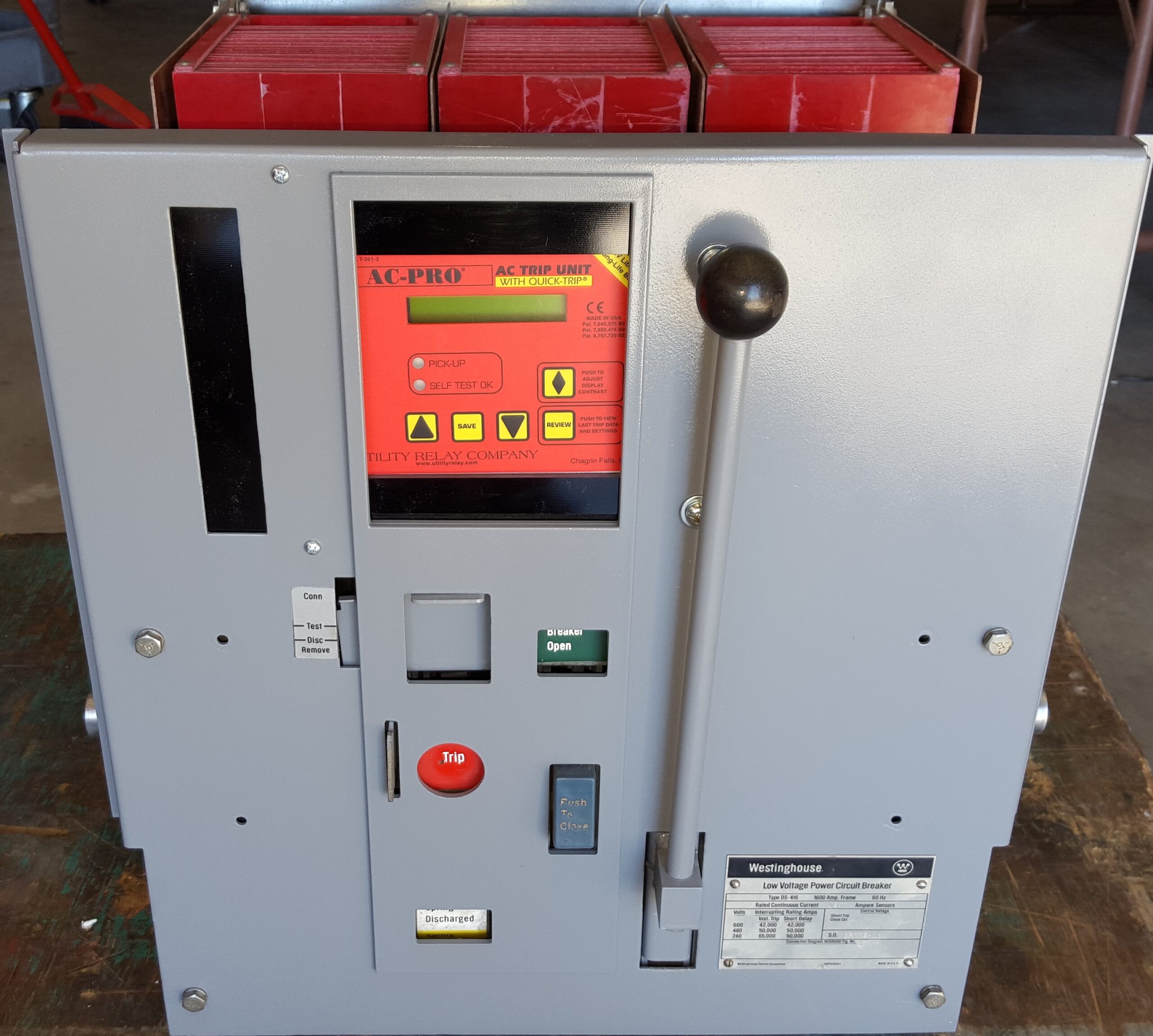 Industrial Westinghouse Low-Voltage Power Circuit Breaker with Ac-Pro Trip Unit and Operating Handle on the Front Panel